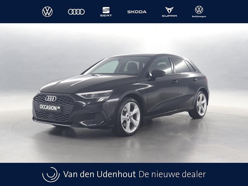 Zwart Gebruikt 2021 Audi A3 Sportback e-tron Business Hatchback | € 24.950 (Eerlijke prijs) - Afbeelding 1/4