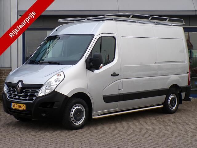 Grijs (metallic) Gebruikt 2020 Renault Master Van | € 17.950 - Afbeelding 1/4
