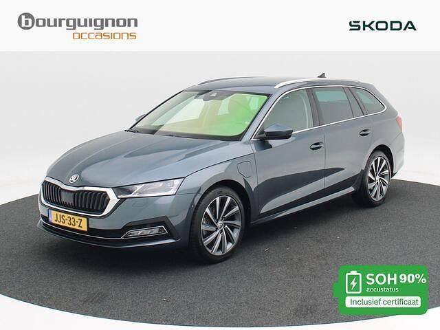 Grijs Gebruikt 2021 Skoda Octavia Business Line Stationwagen | € 24.850 (Eerlijke prijs) - Afbeelding 1/4