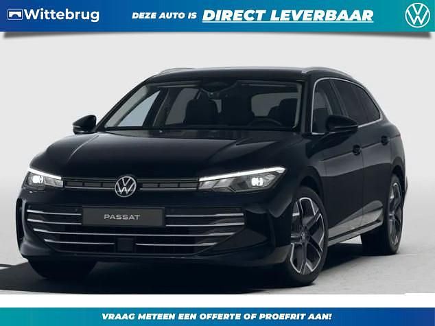 Zwart Nieuw 2025 VW Passat Business Stationwagen | € 47.950 (Super prijs) - Afbeelding 1/4