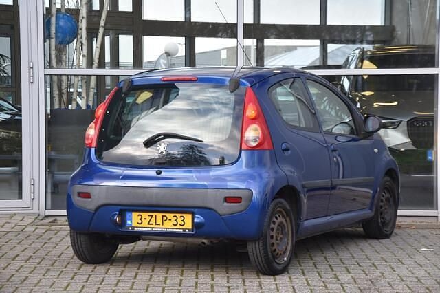 Occasion Peugeot 107 68 PK (50 kW) 2007 Blauw (metallic) Hatchback