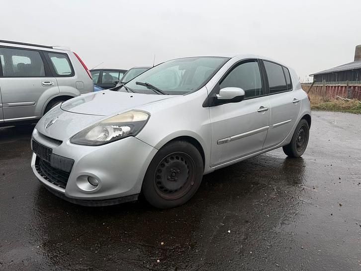 Occasion Renault Clio II 88 PK (64 kW) 2011