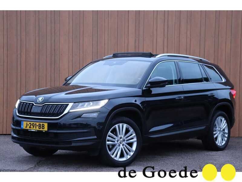 Zwart Gebruikt 2020 Skoda Kodiaq Business Line SUV | € 29.940 (Eerlijke prijs) - Afbeelding 1/4