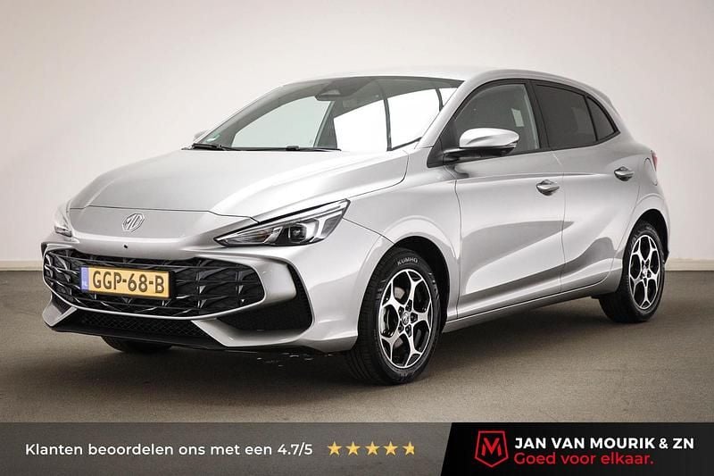 Grijs Gebruikt 2024 MG MG3 Luxury Hatchback | € 21.695 (Goede deal) - Afbeelding 1/4