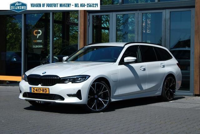 Wit Gebruikt 2021 BMW 320 Stationwagen | € 31.944 (Eerlijke prijs) - Afbeelding 1/4