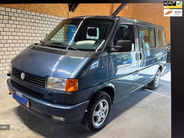 Blauw Gebruikt 1995 VW Caravelle MPV | € 7.950 - Afbeelding 1/4