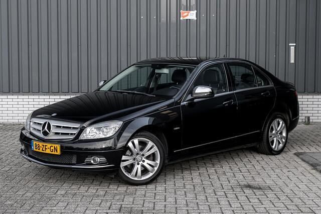 Zwart Gebruikt 2008 Mercedes C200 Avantgarde Sedan | € 7.950 (Eerlijke prijs) - Afbeelding 1/4