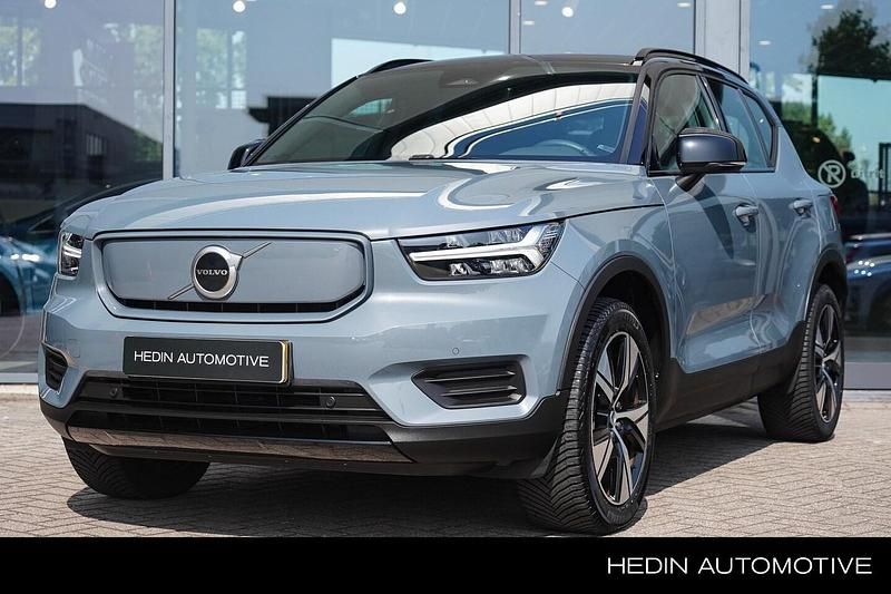 Grijs Gebruikt 2022 Volvo XC40 Core SUV | € 36.995 (Iets duurder) - Afbeelding 1/4