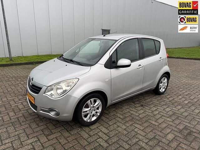 Grijs Occasion 2011 Opel Agila Edition Stationwagen | € 2.750 (Goede deal) - Afbeelding 1/4