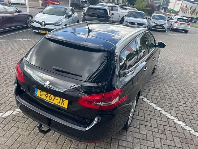 Occasion Peugeot 308 SW 110 PK (80 kW) 2020 Zwart (metallic) Stationwagen