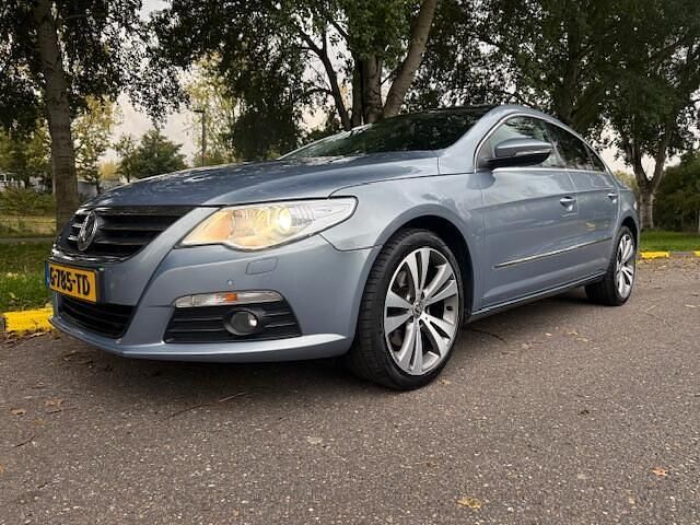 Blauw Gebruikt 2008 VW Passat Sedan | € 4.950 (Eerlijke prijs) - Afbeelding 1/4