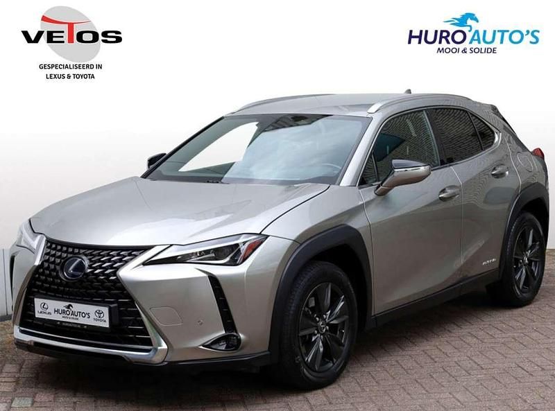 Grijs Gebruikt 2020 Lexus UX 250h Luxury Line SUV | € 28.895 (Eerlijke prijs) - Afbeelding 1/4
