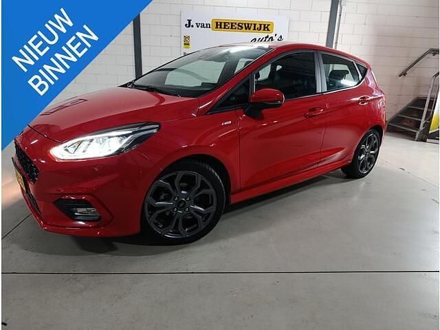 Rood Gebruikt 2020 Ford Fiesta ST-Line X Hatchback | € 13.950 (Goede deal) - Afbeelding 1/4