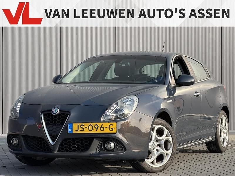 Occasion Alfa Romeo Giulietta Super 170 PK (125 kW) 2016 Grijs Hatchback
