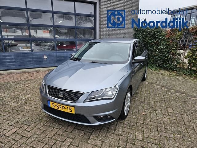 Grijs Occasion 2013 Seat Toledo Style Hatchback | € 7.350 (Eerlijke prijs) - Afbeelding 1/4