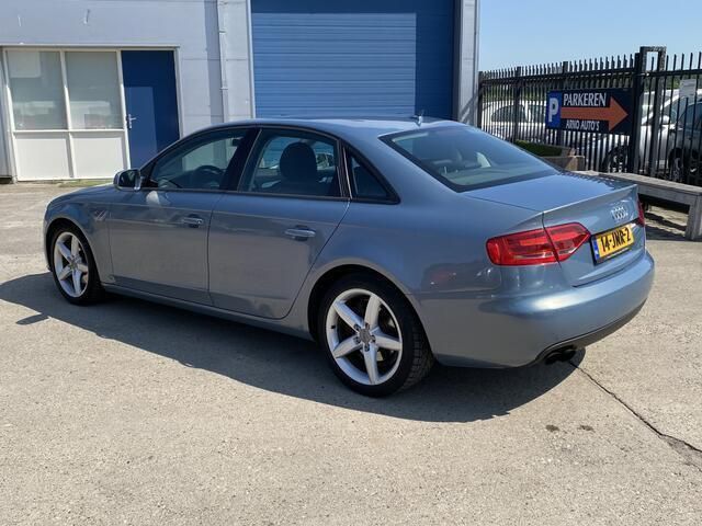 Blauw Gebruikt 2009 Audi A4 Business Sedan | € 6.395 (Eerlijke prijs) - Afbeelding 1/4