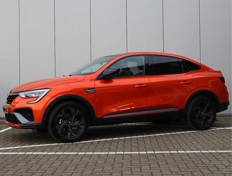 Oranje (metallic) Occasion 2022 Renault Arkana Bose Edition SUV | € 23.790 (Eerlijke prijs) - Afbeelding 1/4