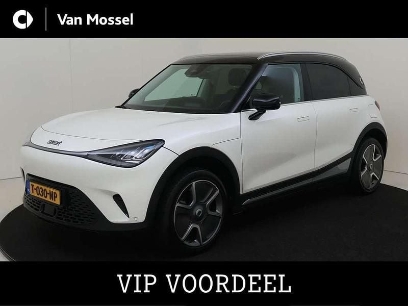Wit, metallic lak Gebruikt 2023 Smart #1 Edition #1 SUV | € 32.945 - Afbeelding 1/4