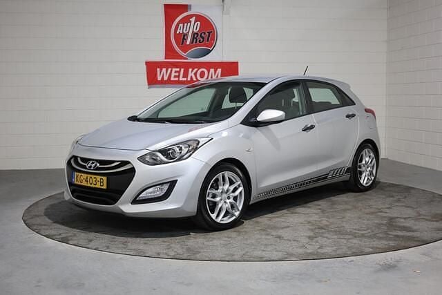 Grijs Gebruikt 2016 Hyundai i30 Hatchback | € 12.950 (Goede deal) - Afbeelding 1/4