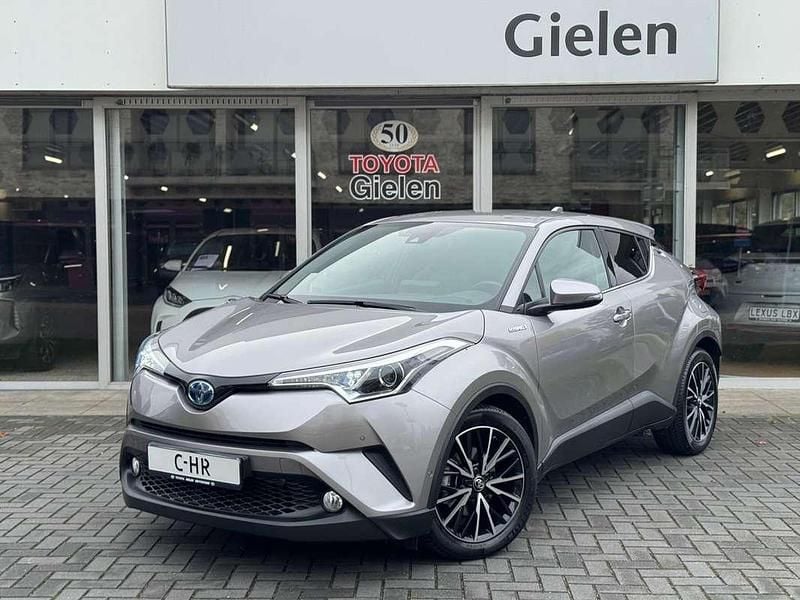 Grijs Occasion 2017 Toyota C-HR Executive SUV | € 18.400 (Eerlijke prijs) - Afbeelding 1/3