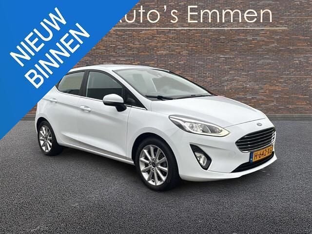 Wit Gebruikt 2020 Ford Fiesta Titanium Hatchback | € 10.950 (Eerlijke prijs) - Afbeelding 1/4