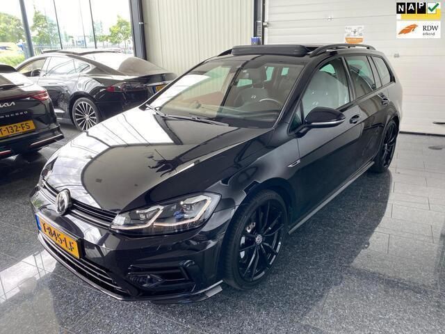 Zwart Occasion 2020 VW Golf VIII R Hatchback | € 36.950 (Eerlijke prijs) - Afbeelding 1/4
