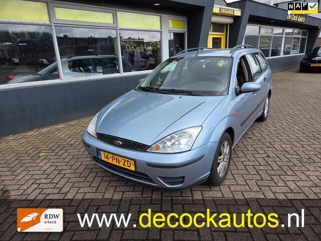 Grijs Gebruikt 2004 Ford Focus Ambiente Stationwagen | € 1.440 (Eerlijke prijs) - Afbeelding 1/4