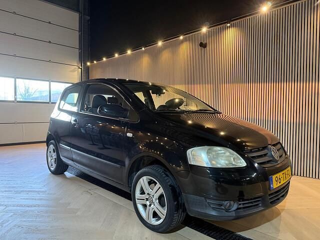 Occasion VW Fox 54 PK (39 kW) 2007 Zwart Hatchback