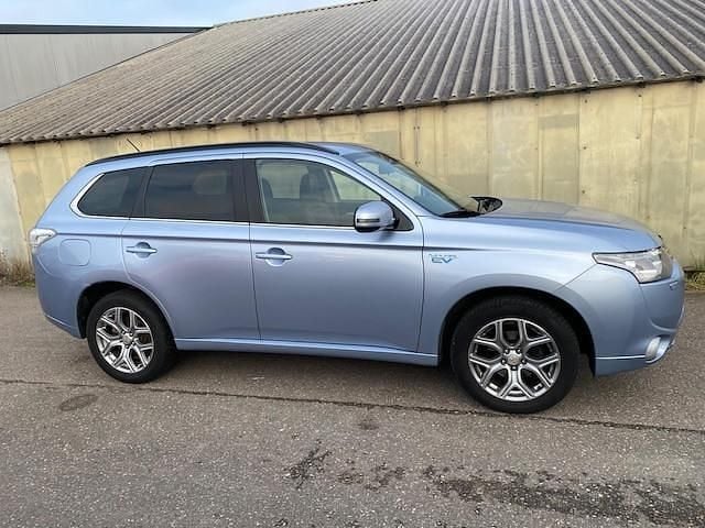 Occasion Mitsubishi Outlander P-HEV Intense+ 2013 Blauw SUV