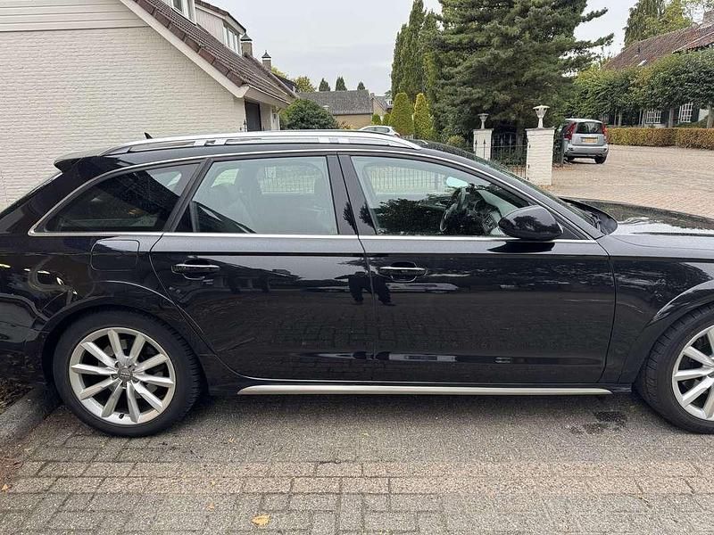 Occasion Audi A6 Allroad 204 PK (150 kW) 2014 Zwart Stationwagen