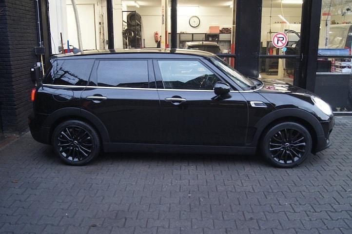 Occasion Mini One Clubman Chili 2017 Zwart (metallic) Stationwagen