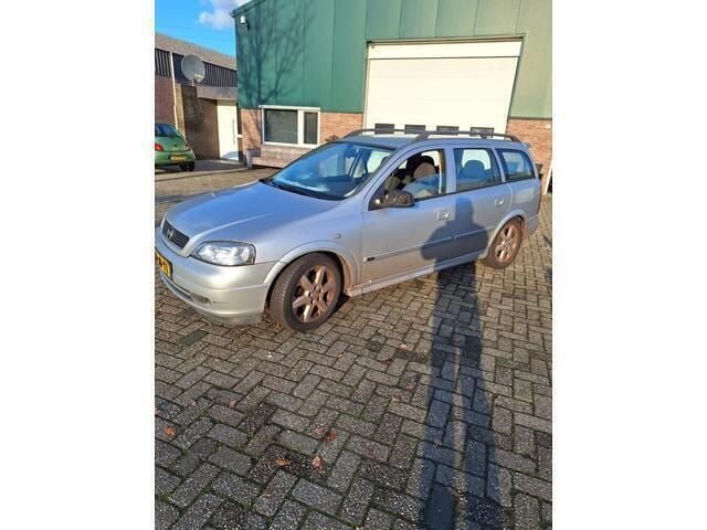 Occasion Opel Astra Edition 147 PK (108 kW) 2002 Grijs Stationwagen