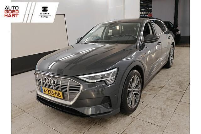 Occasion Audi e-tron Basis 300 kW (408 PK) 2020 Grijs SUV