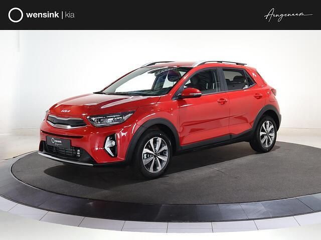 Rood Nieuw 2025 Kia Stonic SUV | € 27.600 (Eerlijke prijs) - Afbeelding 1/4