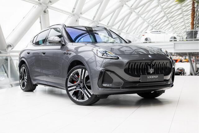 Grijs Nieuw 2024 Maserati Grecale Folgore SUV | € 129.950 - Afbeelding 1/4