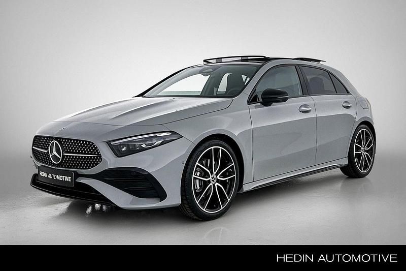Grijs Nieuw 2025 Mercedes A180 Business Hatchback | € 50.785 - Afbeelding 1/4