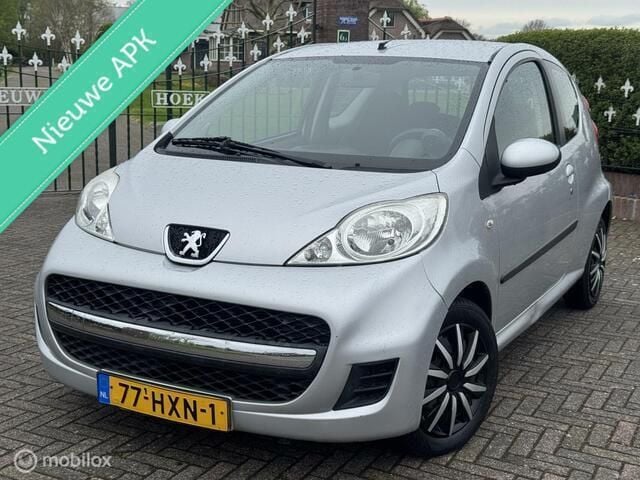 Grijs Gebruikt 2009 Peugeot 107 Hatchback | € 1.950 (Goede deal) - Afbeelding 1/4