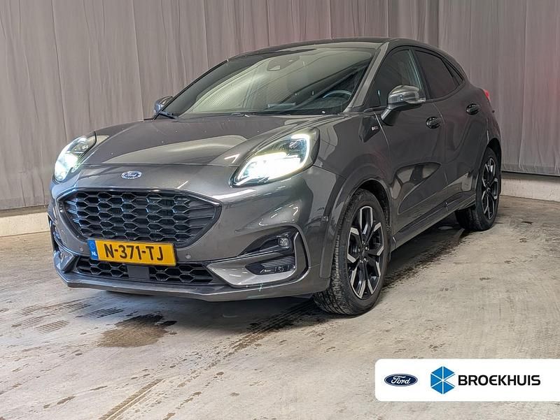 Grijs Occasion 2022 Ford Puma ST-Line X SUV | € 25.895 (Duur) - Afbeelding 1/4