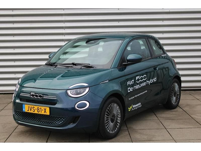 Nieuw Fiat 500 Launch Edition 65 PK (47 kW) 2026 Groen Hatchback