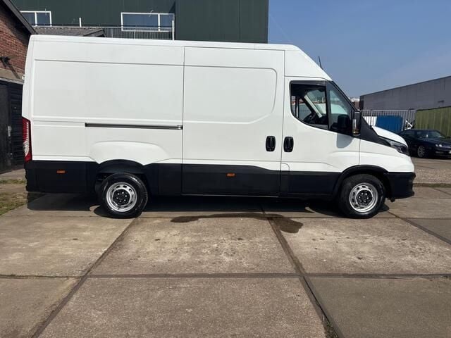 Occasion Iveco Daily 163 PK (119 kW) 2024 Wit Van