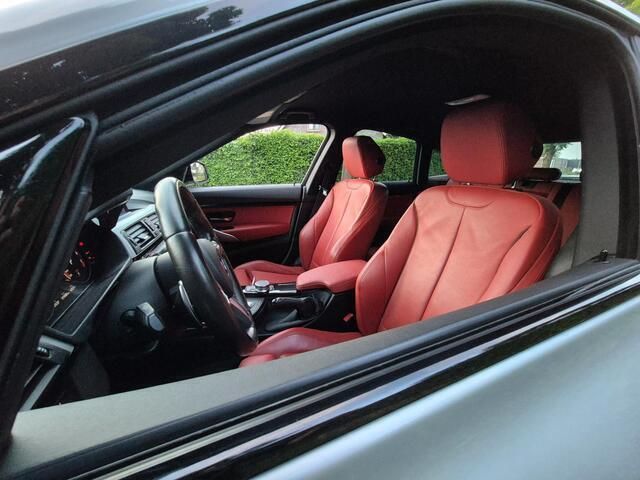 Occasion BMW 320 Executive 184 PK (135 kW) 2018 Grijs Hatchback