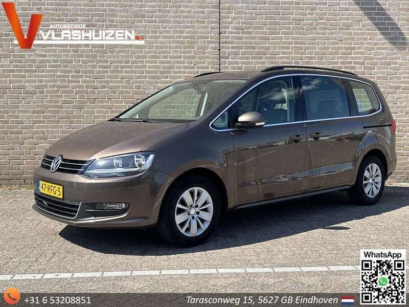 Bruin Gebruikt 2011 VW Sharan Comfortline MPV | € 8.350 (Iets duurder) - Afbeelding 1/4