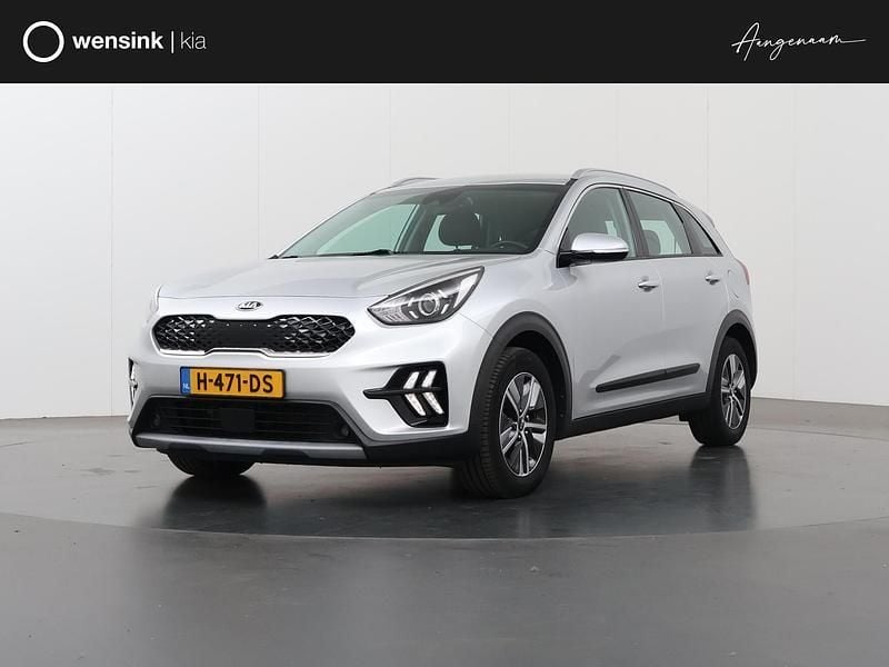 Grijs Gebruikt 2020 Kia Niro SUV | € 18.935 (Goede deal) - Afbeelding 1/4