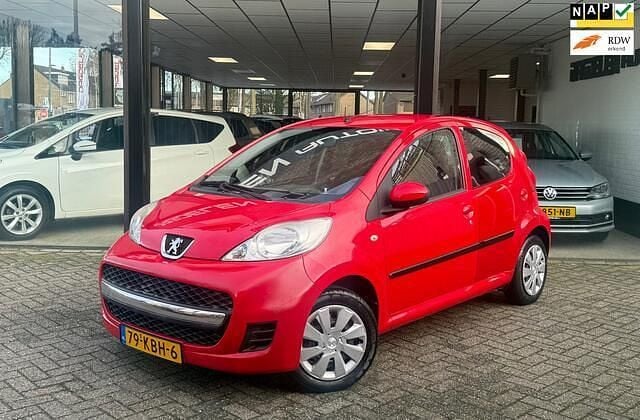 Occasion Peugeot 107 68 PK (50 kW) 2009 Rood (metallic) Hatchback