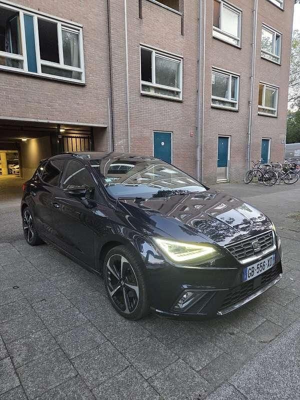 Blauw Gebruikt 2021 Seat Ibiza FR Hatchback | € 16.500 (Super prijs) - Afbeelding 1/4