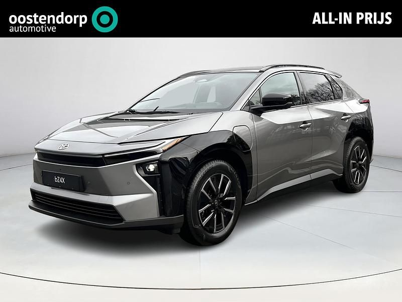 Grijs Nieuw 2025 Toyota bZ4X Executive SUV | € 52.390 (Iets duurder) - Afbeelding 1/4