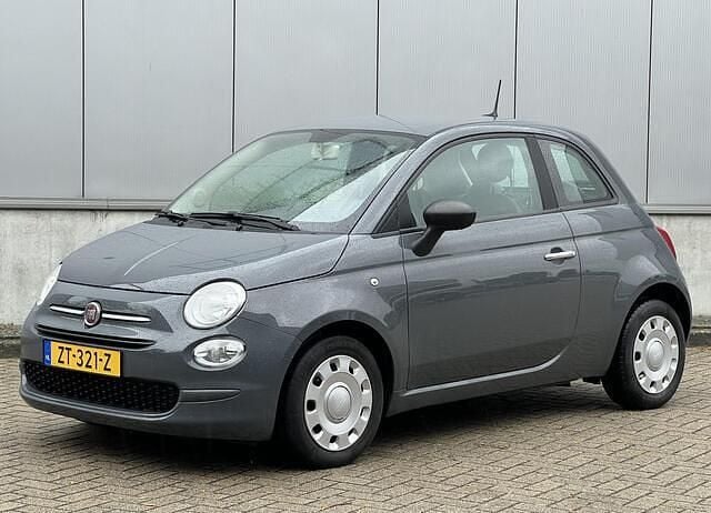 Grijs Gebruikt 2019 Fiat 500 Young Hatchback | € 10.250 (Goede deal) - Afbeelding 1/4