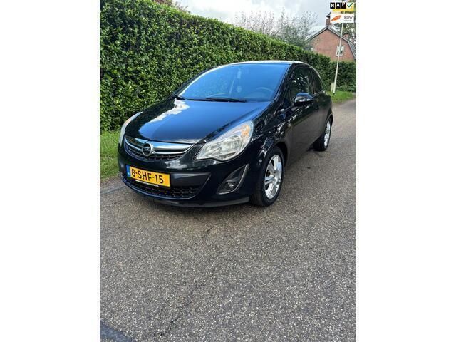 Zwart Occasion 2013 Opel Corsa Design Edition Hatchback | € 3.999 (Eerlijke prijs) - Afbeelding 1/4