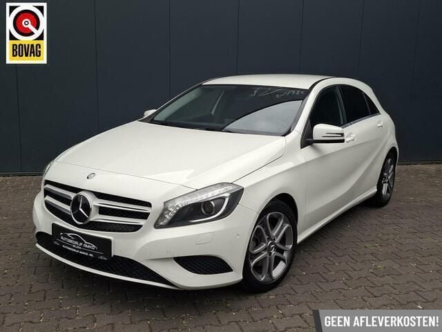 Wit Gebruikt 2014 Mercedes A180 Prestige Hatchback | € 13.450 (Eerlijke prijs) - Afbeelding 1/4