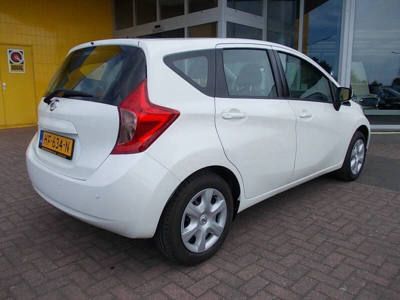 Wit, metallic lak Gebruikt 2015 Nissan Note Acenta MPV | € 9.850 (Duur) - Afbeelding 1/4